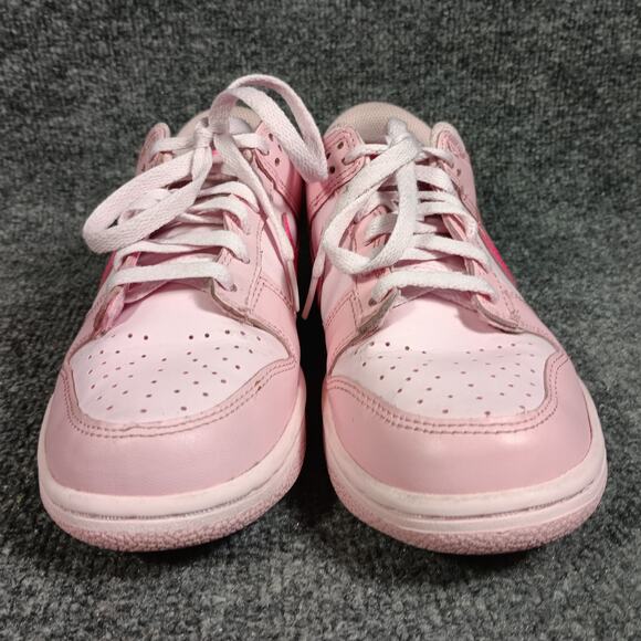 Nike Dunks - Picture 6 of 8